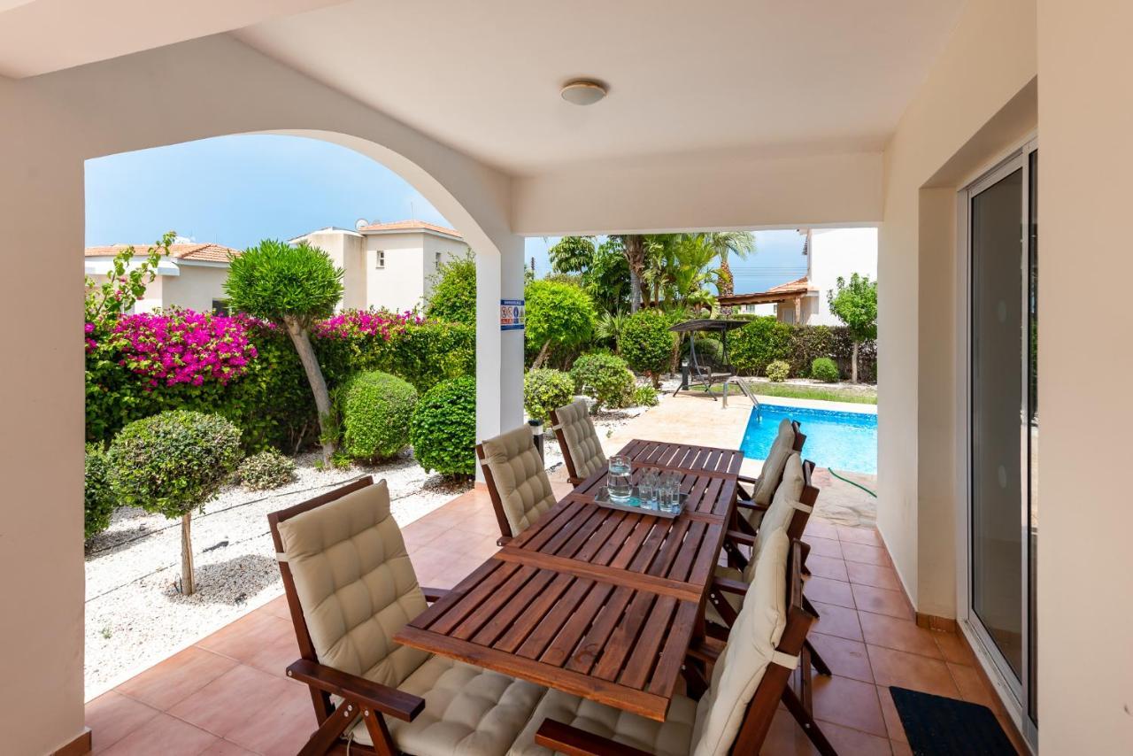 Villa Alysia Coral Bay Luaran gambar