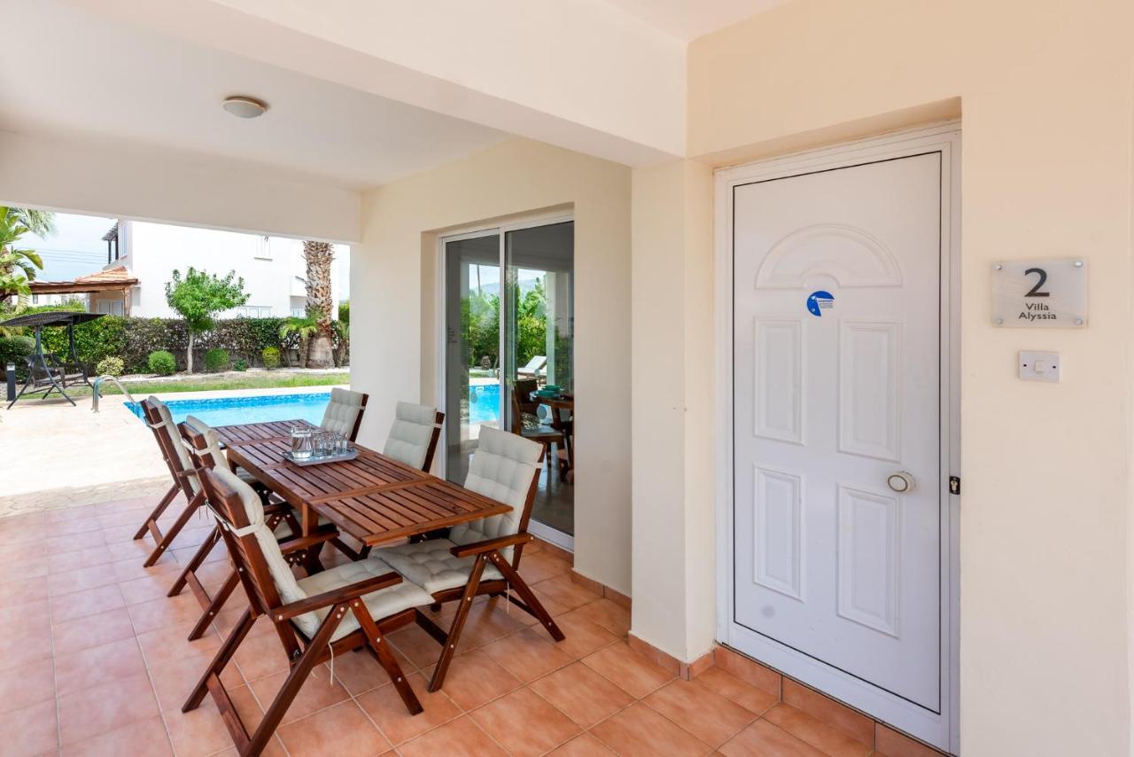 Villa Alysia Coral Bay Luaran gambar