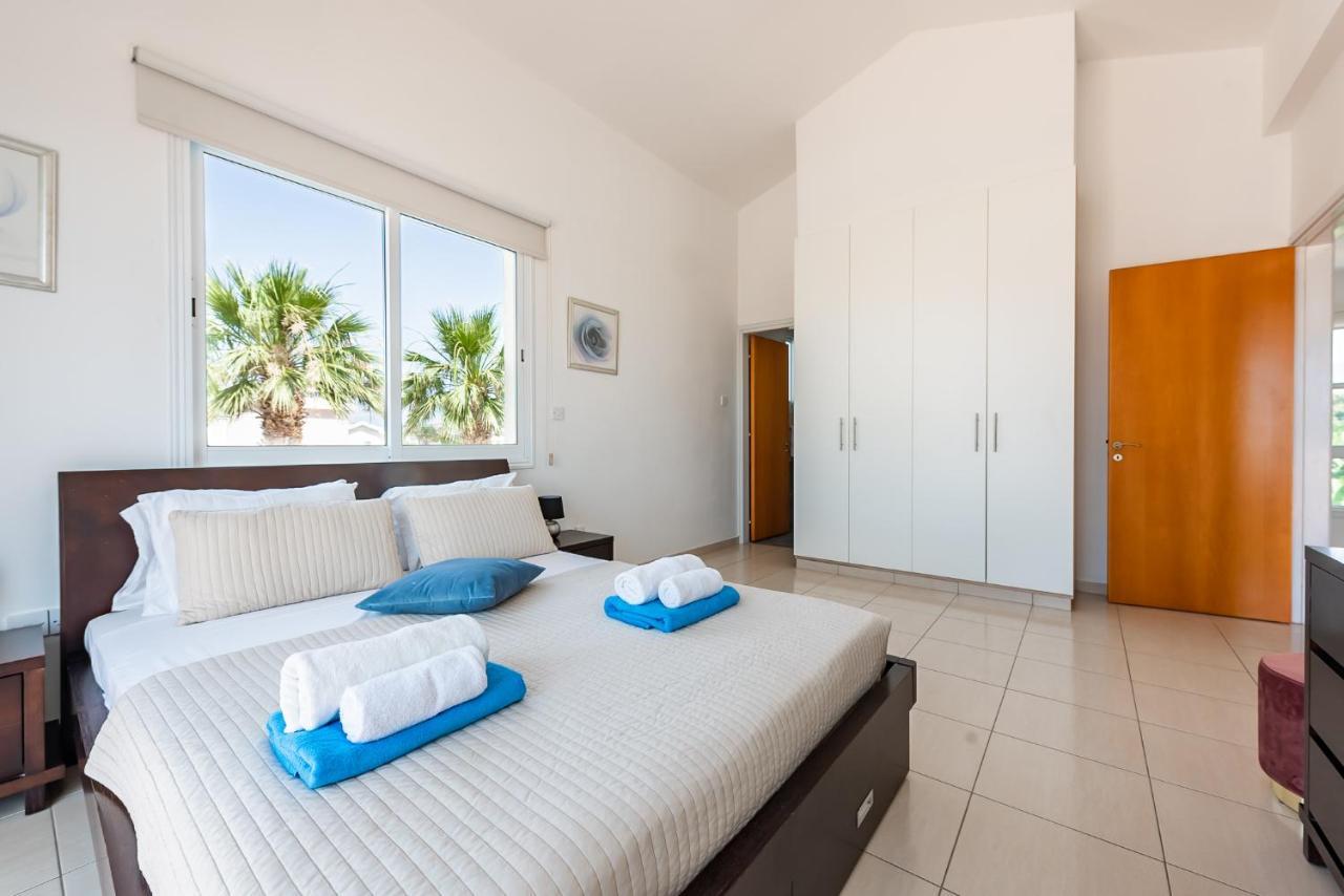 Villa Alysia Coral Bay Luaran gambar